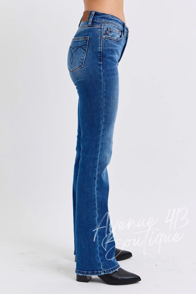 Judy Blue Full Size Run Mid-Rise Bootcut Jeans with Thermal Lining Trendsi