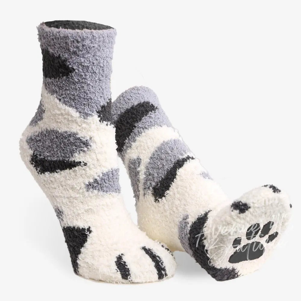 Comfy Luxe Fuzzy Knit Paw Print Socks Avenue 413 Boutique